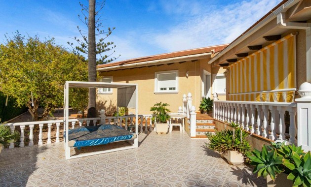 Sale - Detached Villa -
Orihuela Costa - Cabo Roig