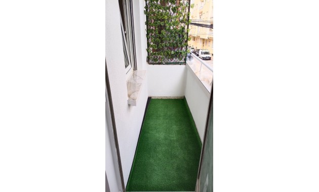 Herverkoop - Appartement / flat -
Torrevieja - Torrevieja - Centre