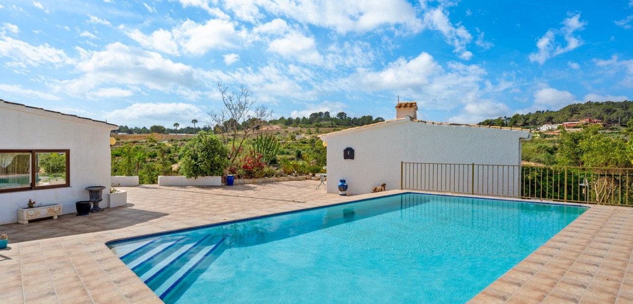 Sale - Country Property -
La Nucia - La Nucia - Country