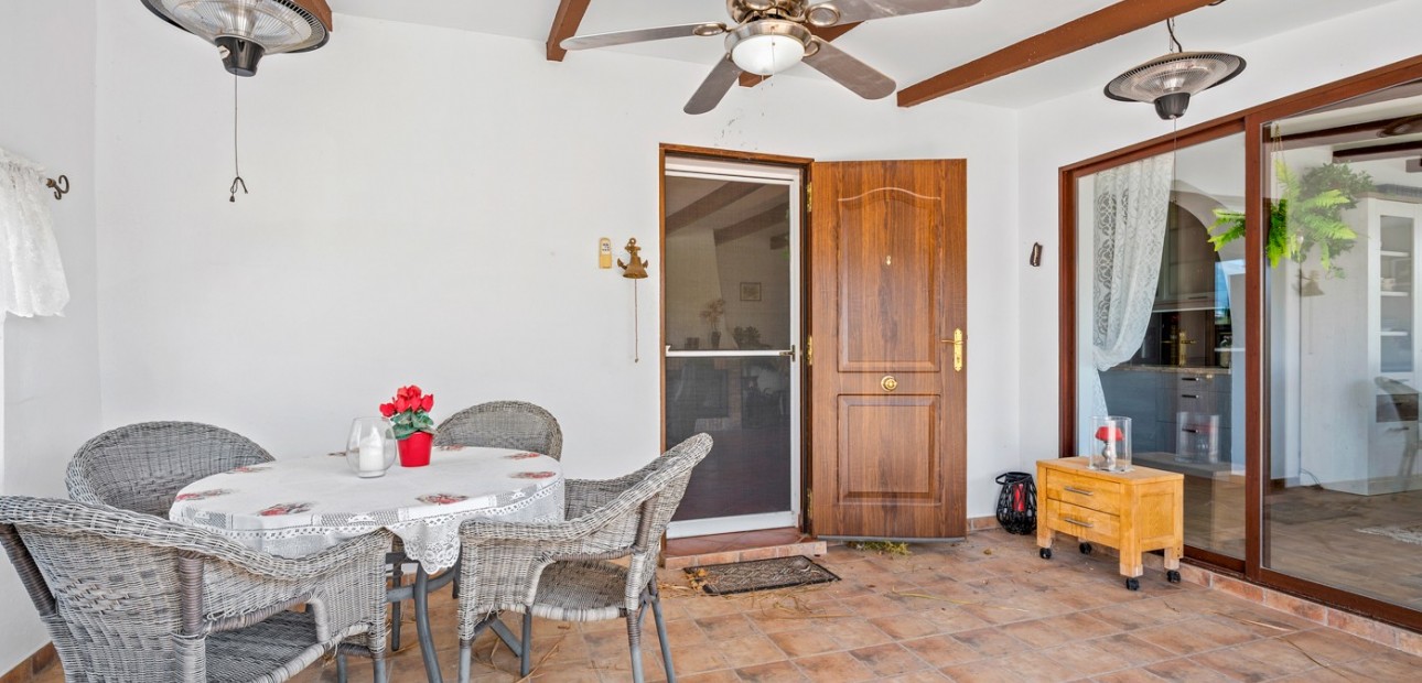 Sale - Country Property -
La Nucia - La Nucia - Country