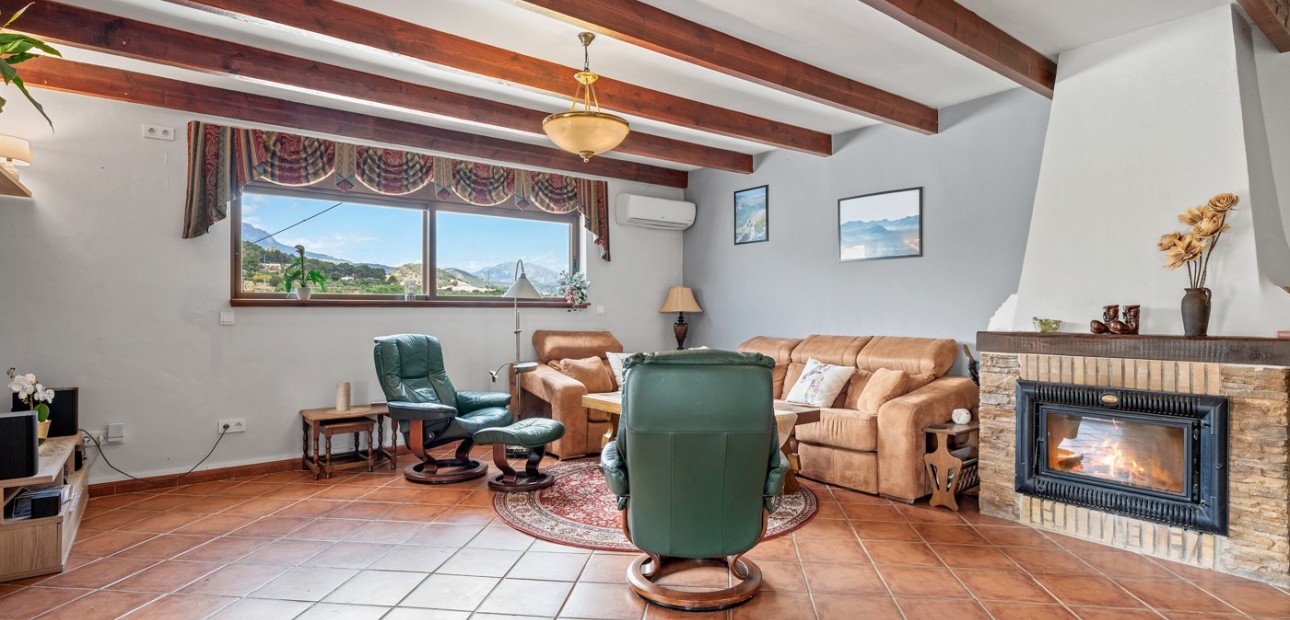 Sale - Country Property -
La Nucia - La Nucia - Country