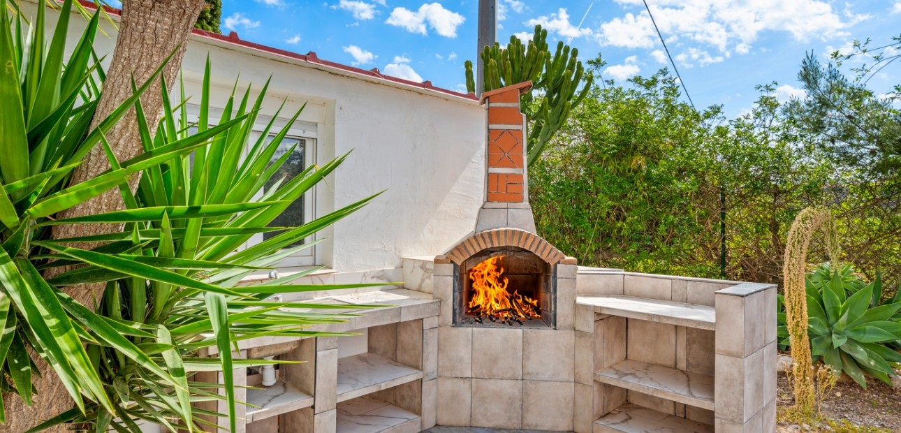 Sale - Country Property -
La Nucia - La Nucia - Country