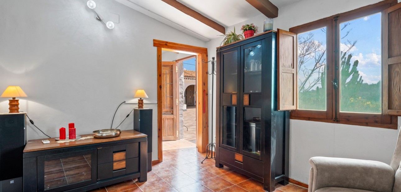Sale - Country Property -
La Nucia - La Nucia - Country