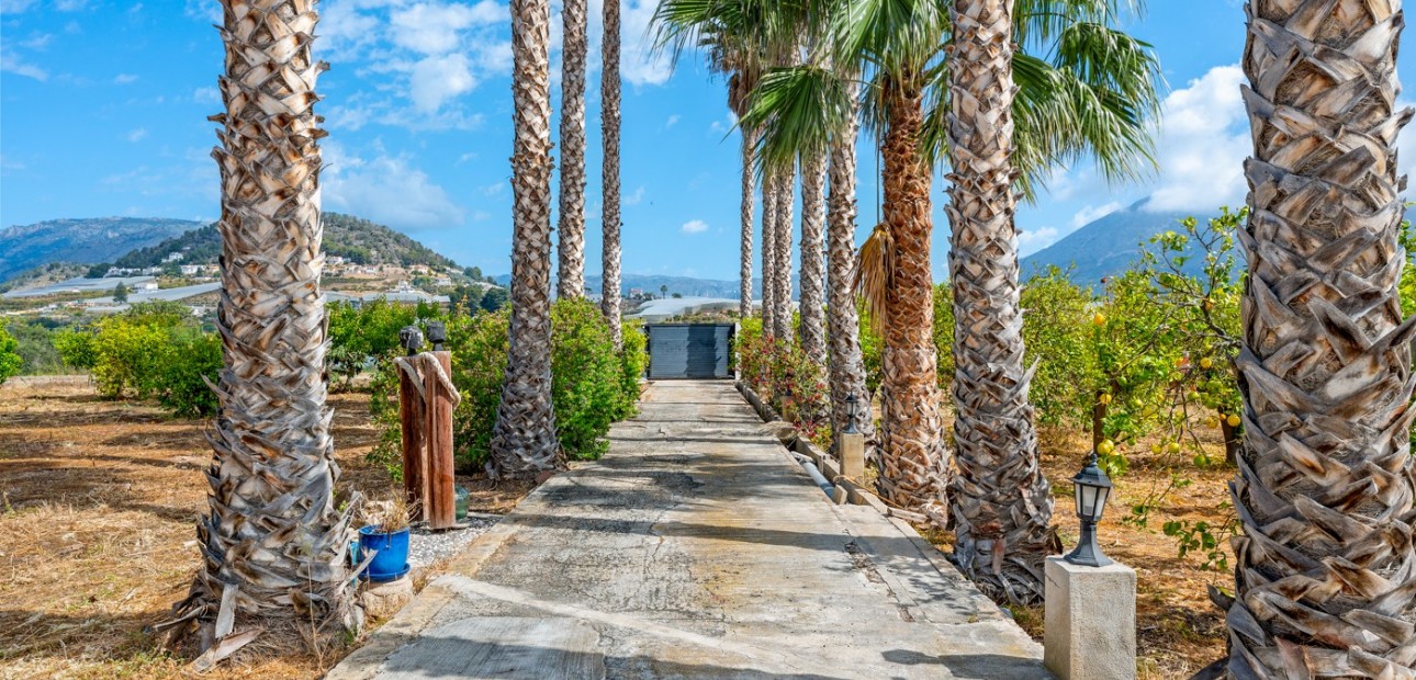 Sale - Country Property -
La Nucia - La Nucia - Country