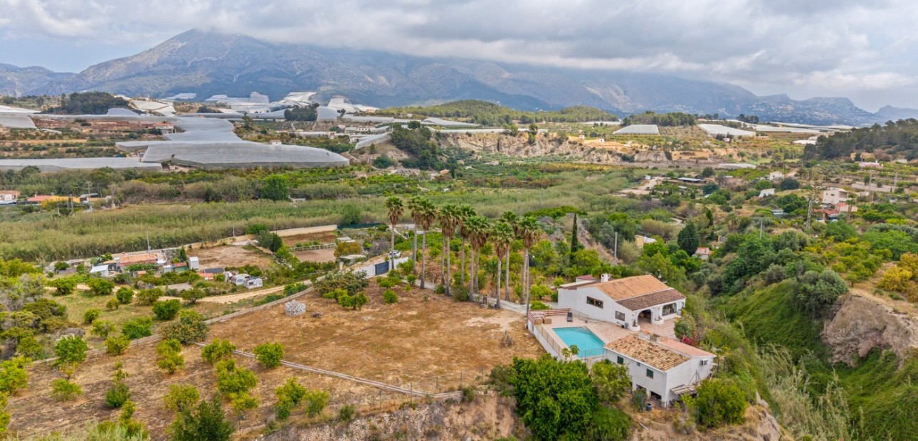 Sale - Country Property -
La Nucia - La Nucia - Country