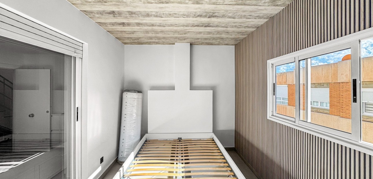 Herverkoop - Appartement / flat -
Torrevieja - Torrevieja - Centre