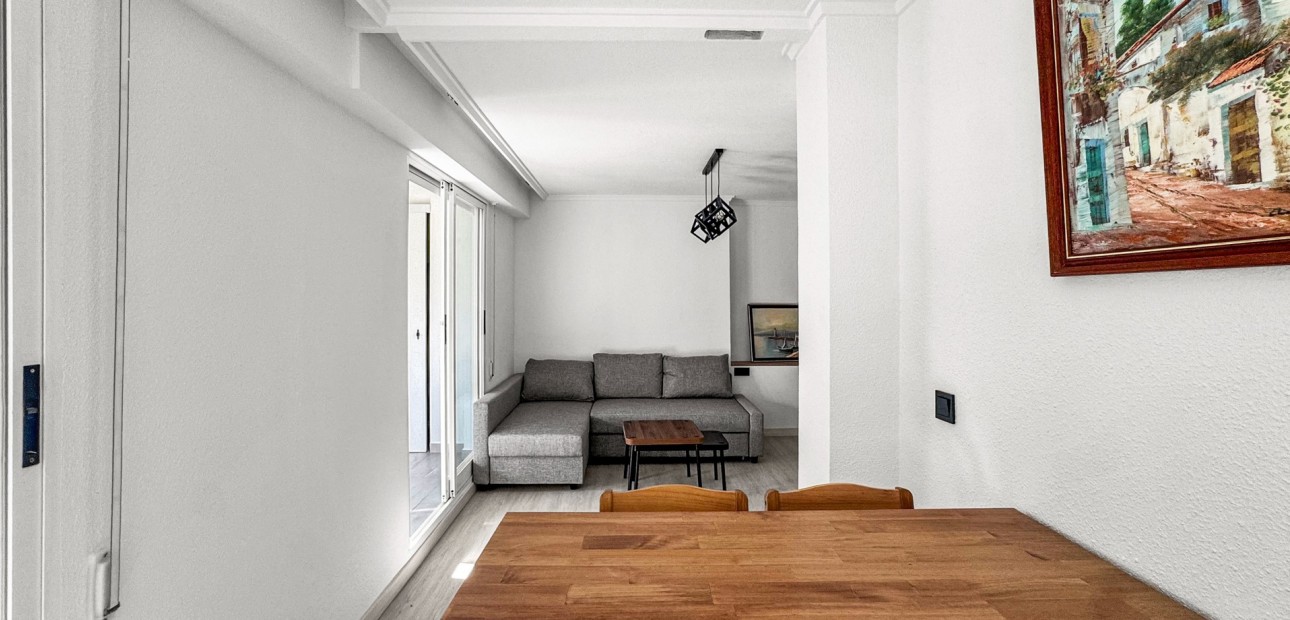 Herverkoop - Appartement / flat -
Torrevieja - Torrevieja - Centre