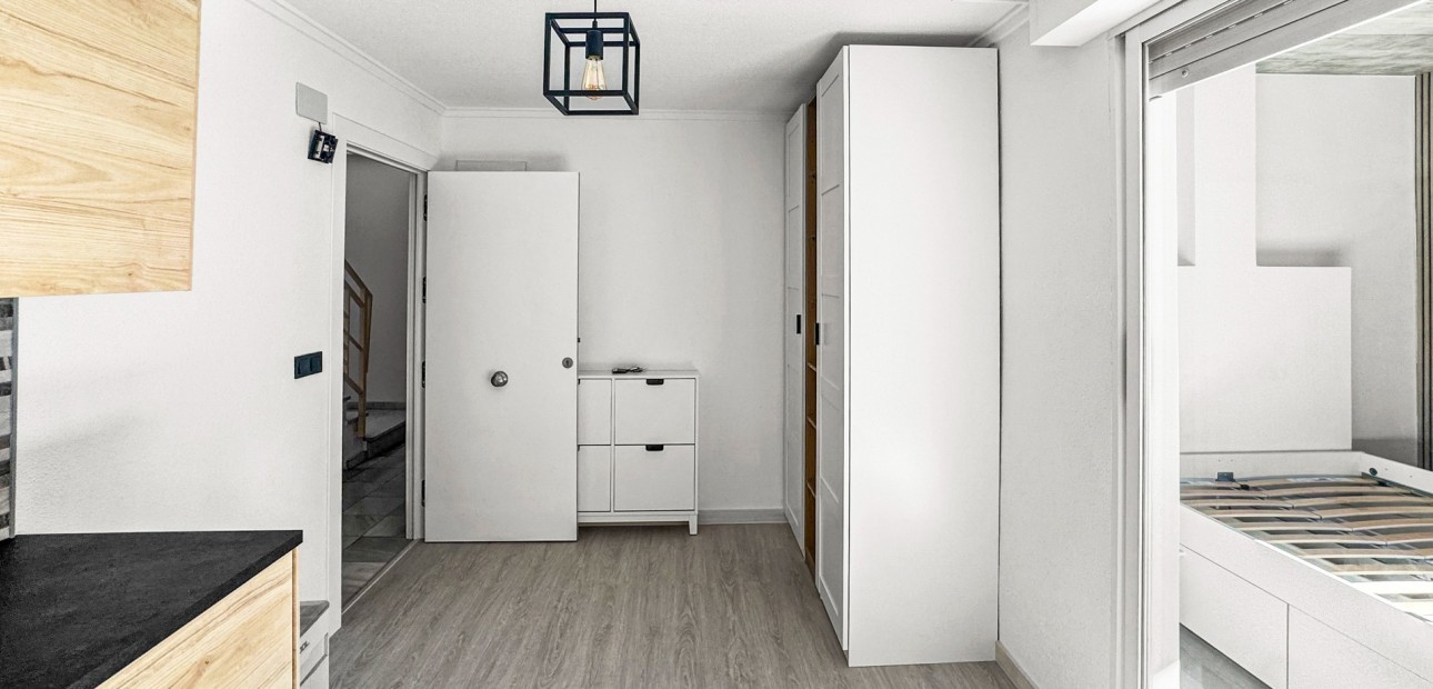 Herverkoop - Appartement / flat -
Torrevieja - Torrevieja - Centre