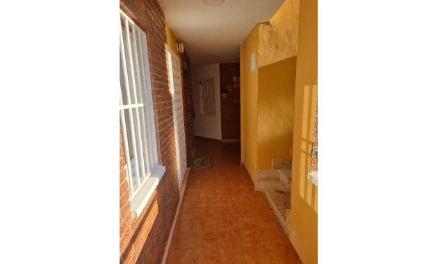Sale - Apartment / flat -
Torrevieja - Playa Los Naufragos