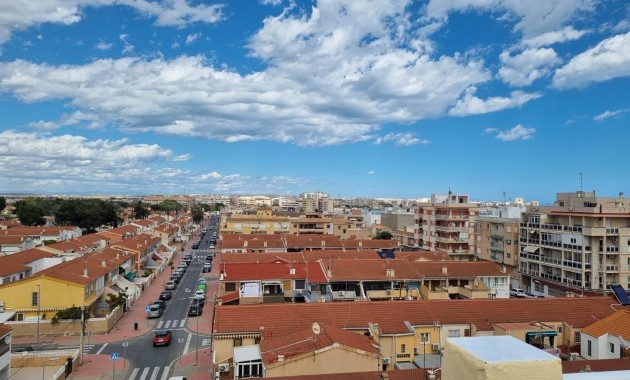 Sale - Apartment / flat -
Torrevieja - Playa Los Naufragos