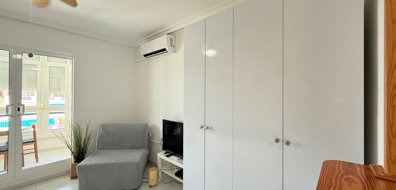 Venta - Apartamento / piso -
Torrevieja - Torre La Mata