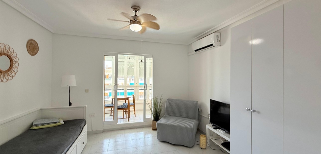 Venta - Apartamento / piso -
Torrevieja - Torre La Mata