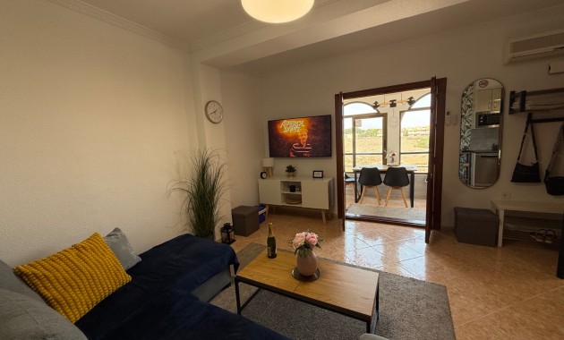 Sale - Apartment / flat -
Torrevieja - Torre La Mata