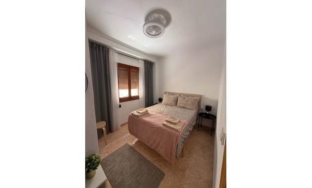 Sale - Apartment / flat -
Torrevieja - Torre La Mata