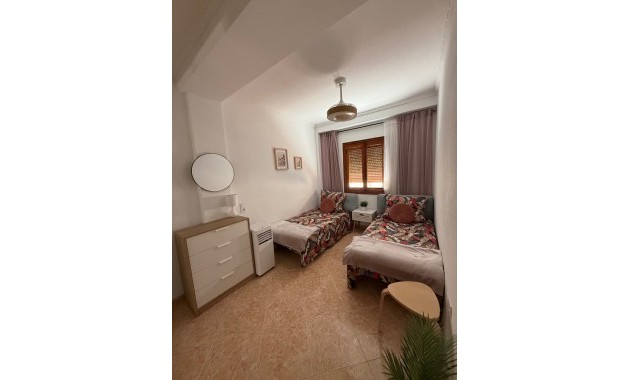 Sale - Apartment / flat -
Torrevieja - Torre La Mata