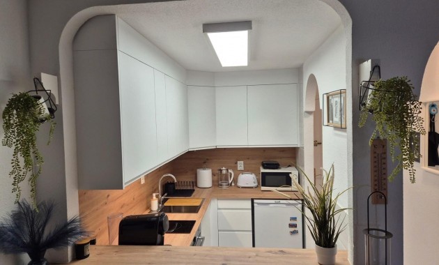 Sale - Apartment / flat -
Torrevieja - Torre La Mata