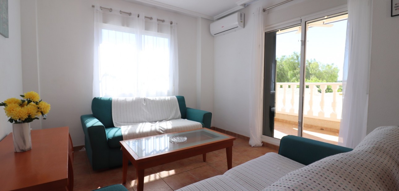 Sale - Detached Villa -
San Miguel de Salinas - Lake View Mansions
