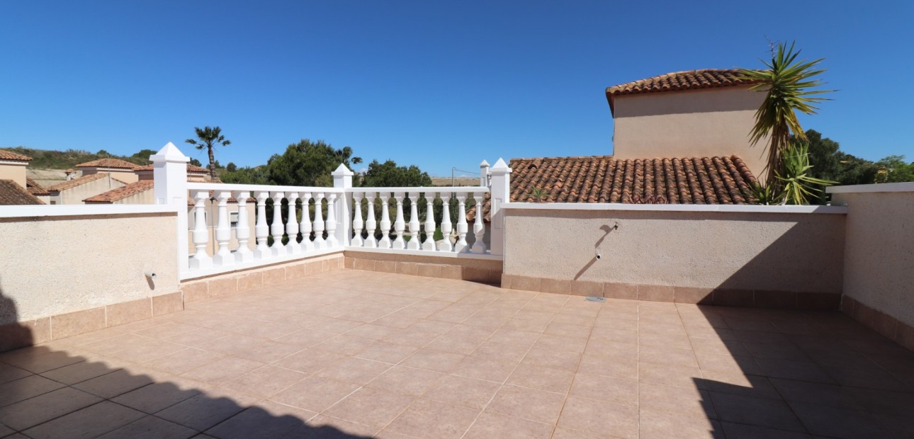 Sale - Detached Villa -
San Miguel de Salinas - Lake View Mansions