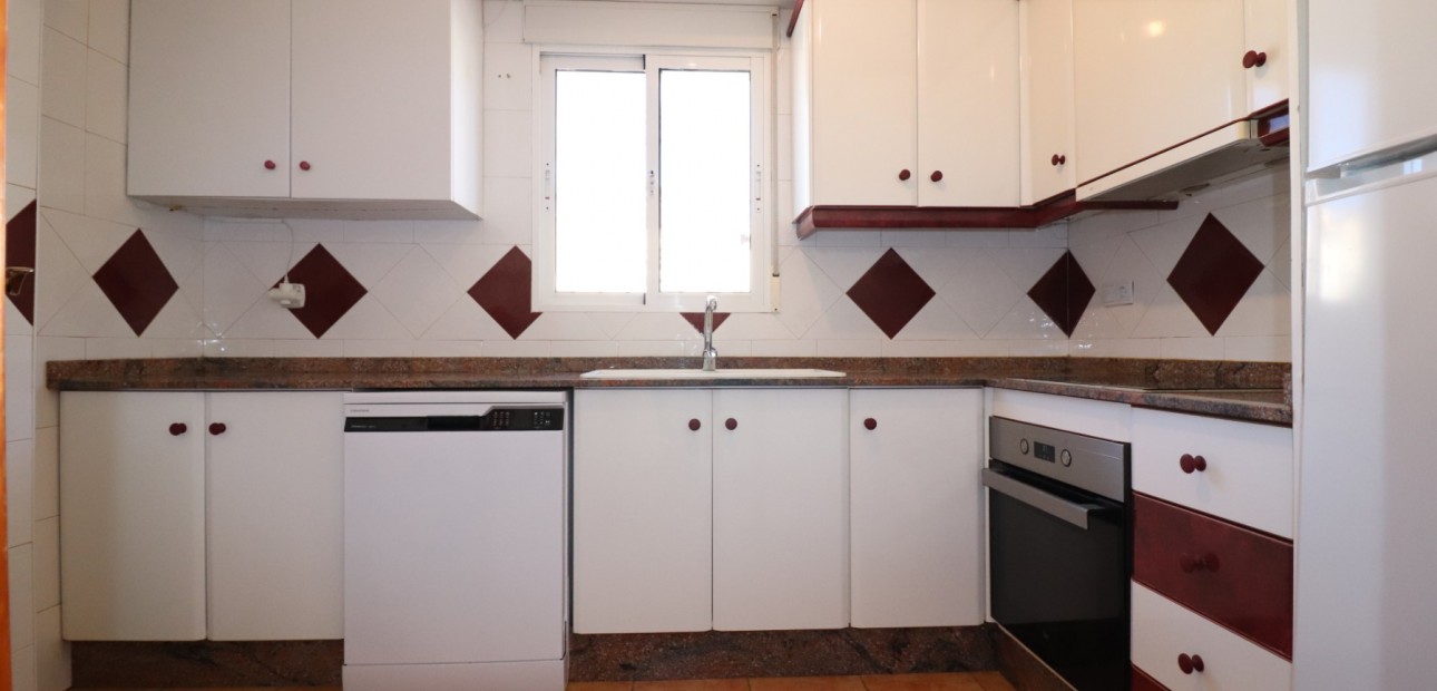 Sale - Detached Villa -
San Miguel de Salinas - Lake View Mansions