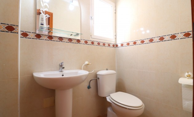 Sale - Detached Villa -
San Miguel de Salinas - Lake View Mansions