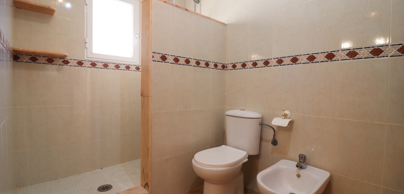 Sale - Detached Villa -
San Miguel de Salinas - Lake View Mansions