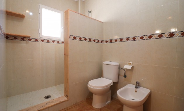 Sale - Detached Villa -
San Miguel de Salinas - Lake View Mansions
