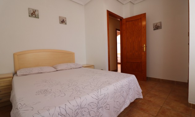 Sale - Detached Villa -
San Miguel de Salinas - Lake View Mansions