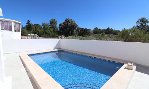 Sale - Detached Villa -
San Miguel de Salinas - Lake View Mansions