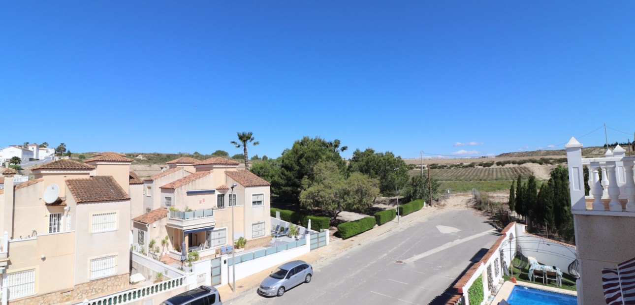 Sale - Detached Villa -
San Miguel de Salinas - Lake View Mansions
