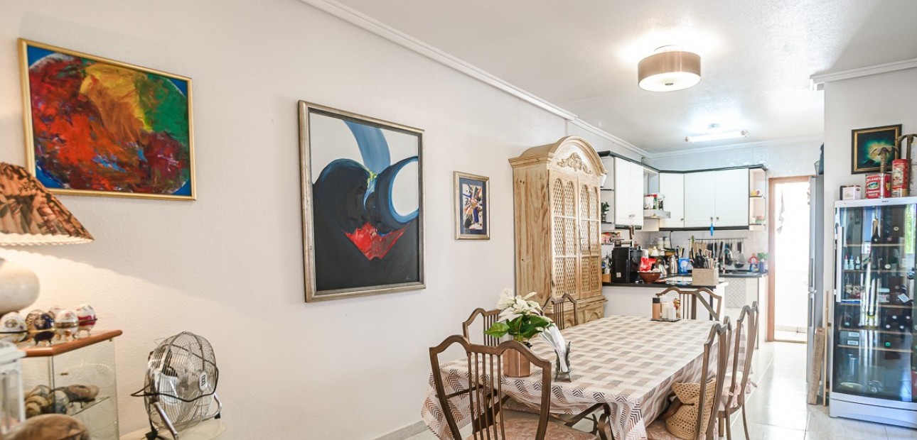 Sale - Apartment / flat -
Alicante - La Florida