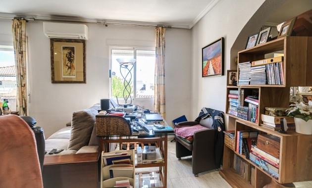 Sale - Apartment / flat -
Alicante - La Florida