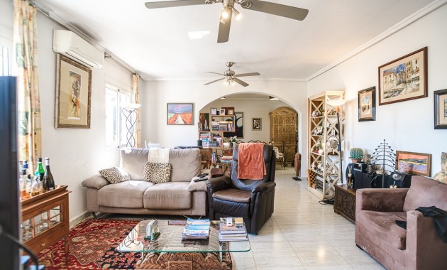 Sale - Apartment / flat -
Alicante - La Florida