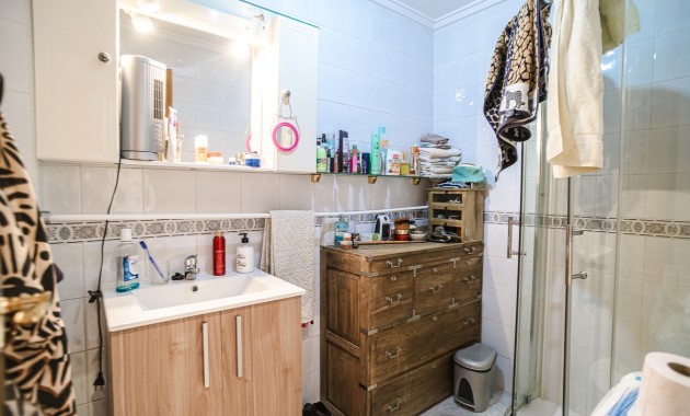 Sale - Apartment / flat -
Alicante - La Florida