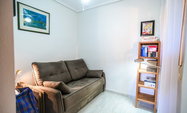 Sale - Apartment / flat -
Alicante - La Florida