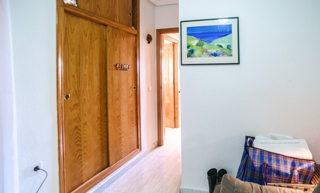 Sale - Apartment / flat -
Alicante - La Florida