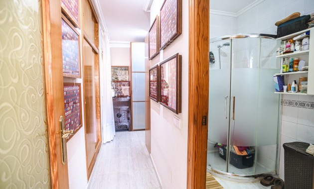 Sale - Apartment / flat -
Alicante - La Florida