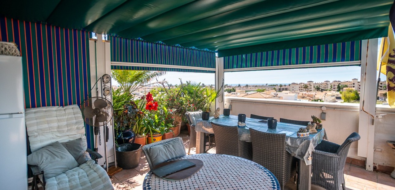 Sale - Apartment / flat -
Alicante - La Florida