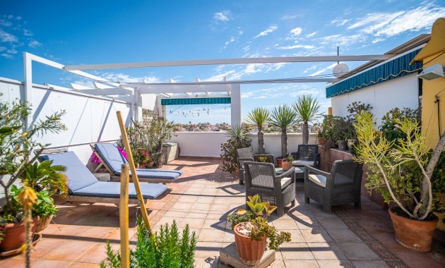 Sale - Apartment / flat -
Alicante - La Florida