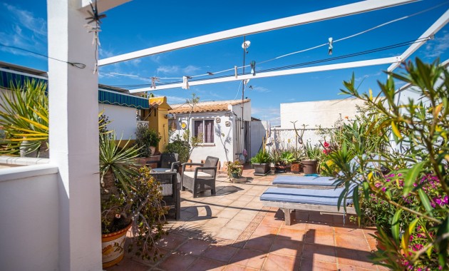 Sale - Apartment / flat -
Alicante - La Florida