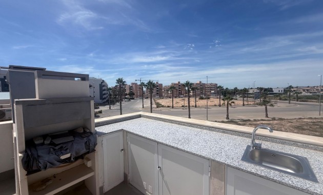 Venta - Bungalow -
Guardamar del Segura - EL RASO