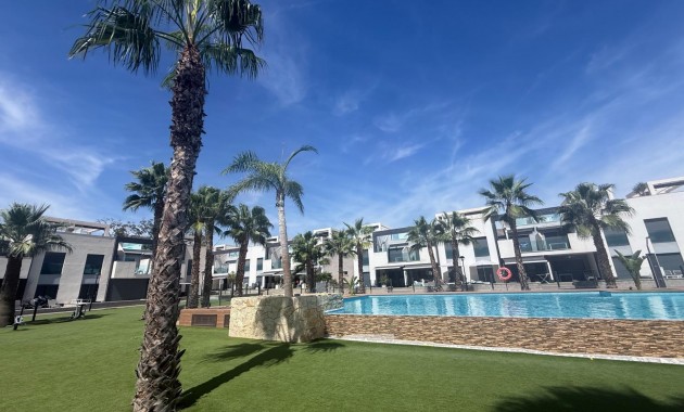 Venta - Bungalow -
Guardamar del Segura - EL RASO