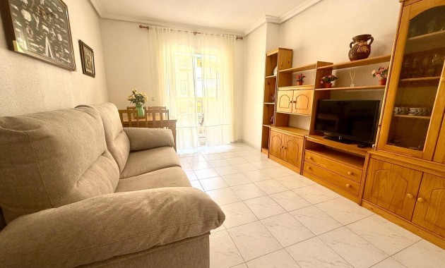Sale - Apartment / flat -
Torrevieja - Los Europeos