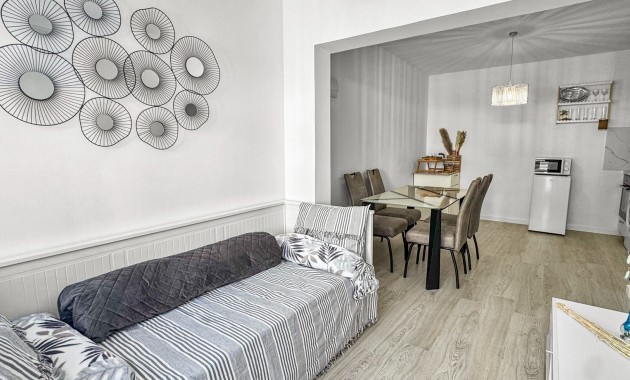 Sale - Apartment / flat -
Orihuela Costa - Los Balcones