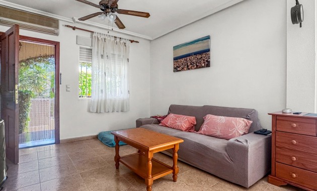 Sale - Townhouse -
Orihuela Costa - La Florida
