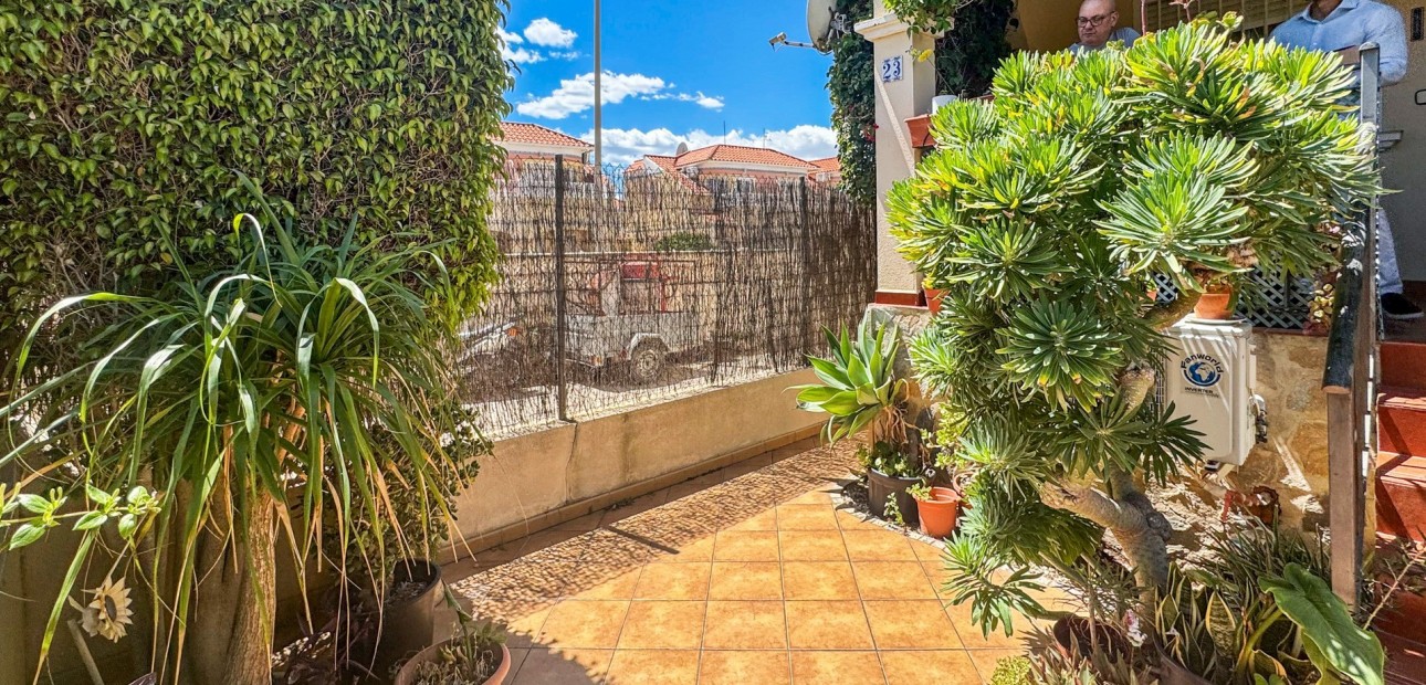 Sale - Townhouse -
Orihuela Costa - La Florida
