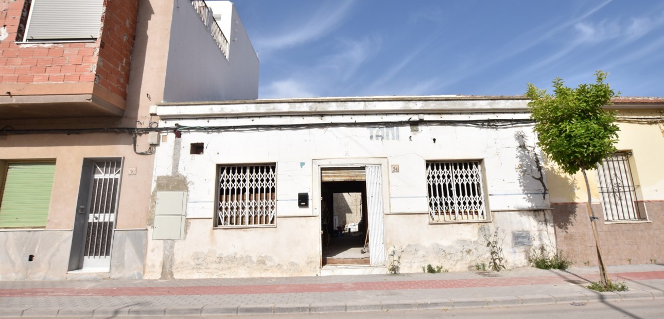 Sale - Bungalow -
Dolores - Dolores - Town