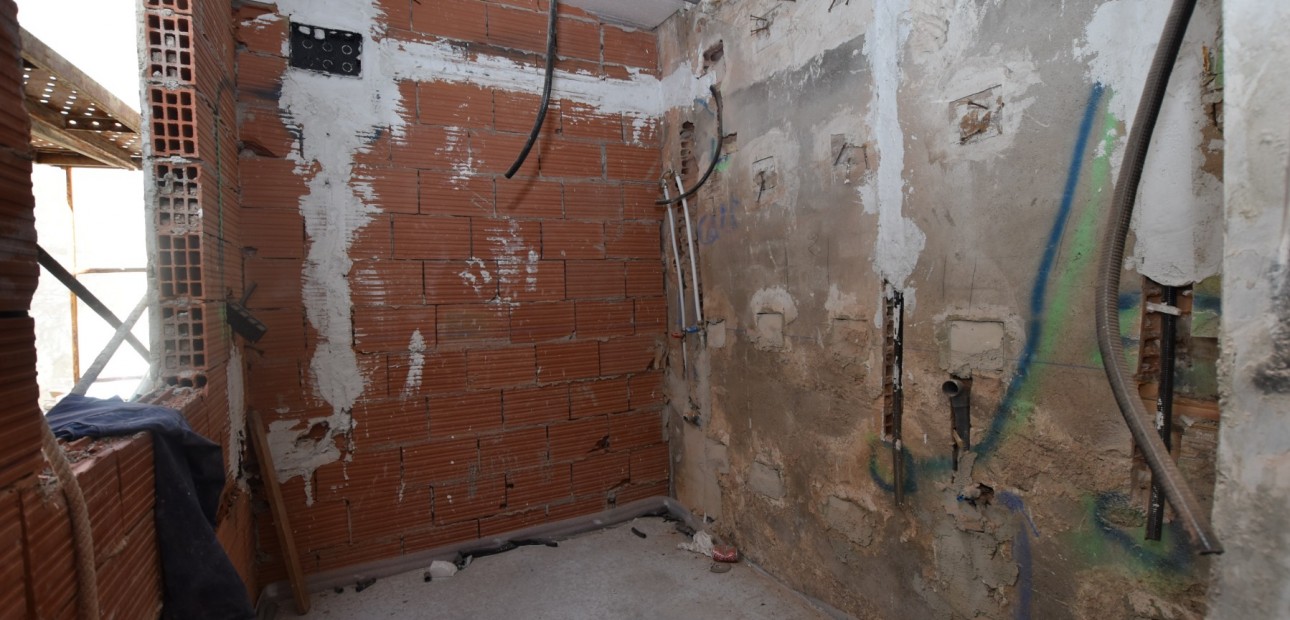 Sale - Bungalow -
Dolores - Dolores - Town