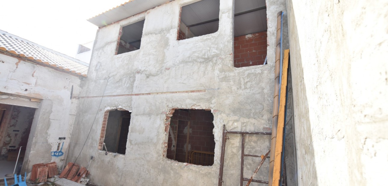 Sale - Bungalow -
Dolores - Dolores - Town
