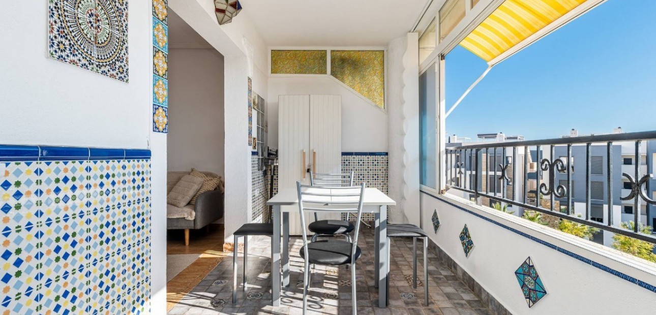 Sale - Apartment / flat -
Orihuela Costa - Playa Flamenca