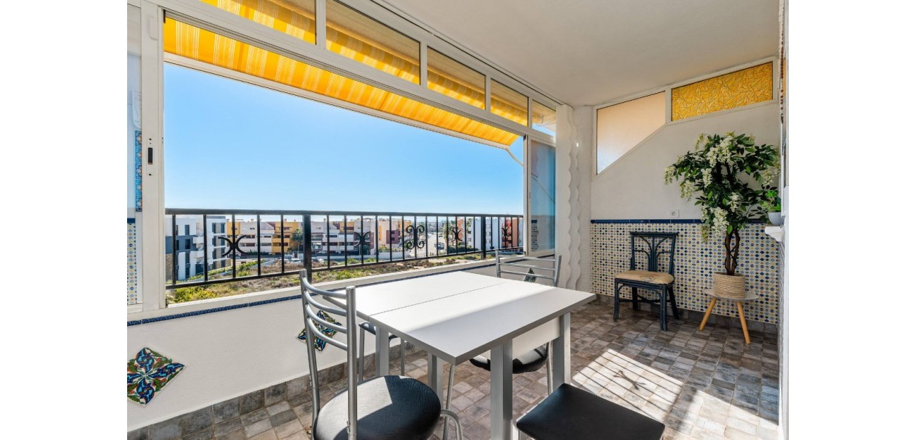 Sale - Apartment / flat -
Orihuela Costa - Playa Flamenca